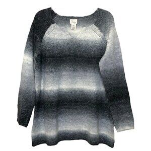 Andrea JOVINE Wool Blend Gray & White Ombre V-Neck Long Sleeve Sweater - Size 1X